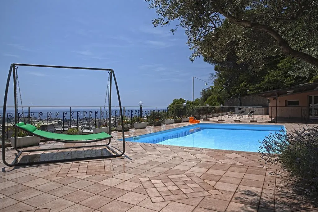 Bed & Breakfast Pietrina B&B Dimora Di Prestigio Genoa