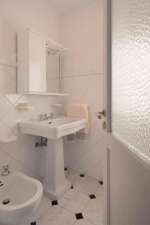 Pietrina B&B Dimora Di Prestigio Genoa Bed & Breakfast